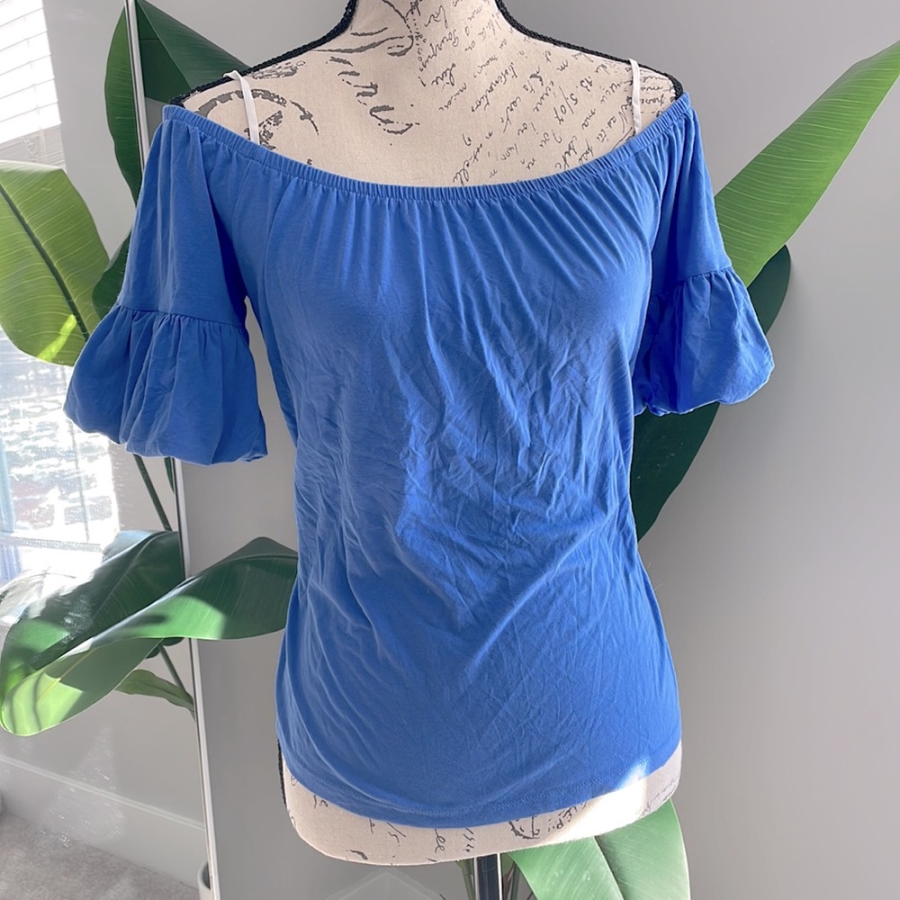 Lilly Pulitzer off shoulder top